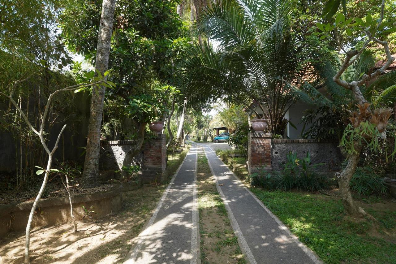 Oyo 1840 Kubu Ubud Hotel Esterno foto